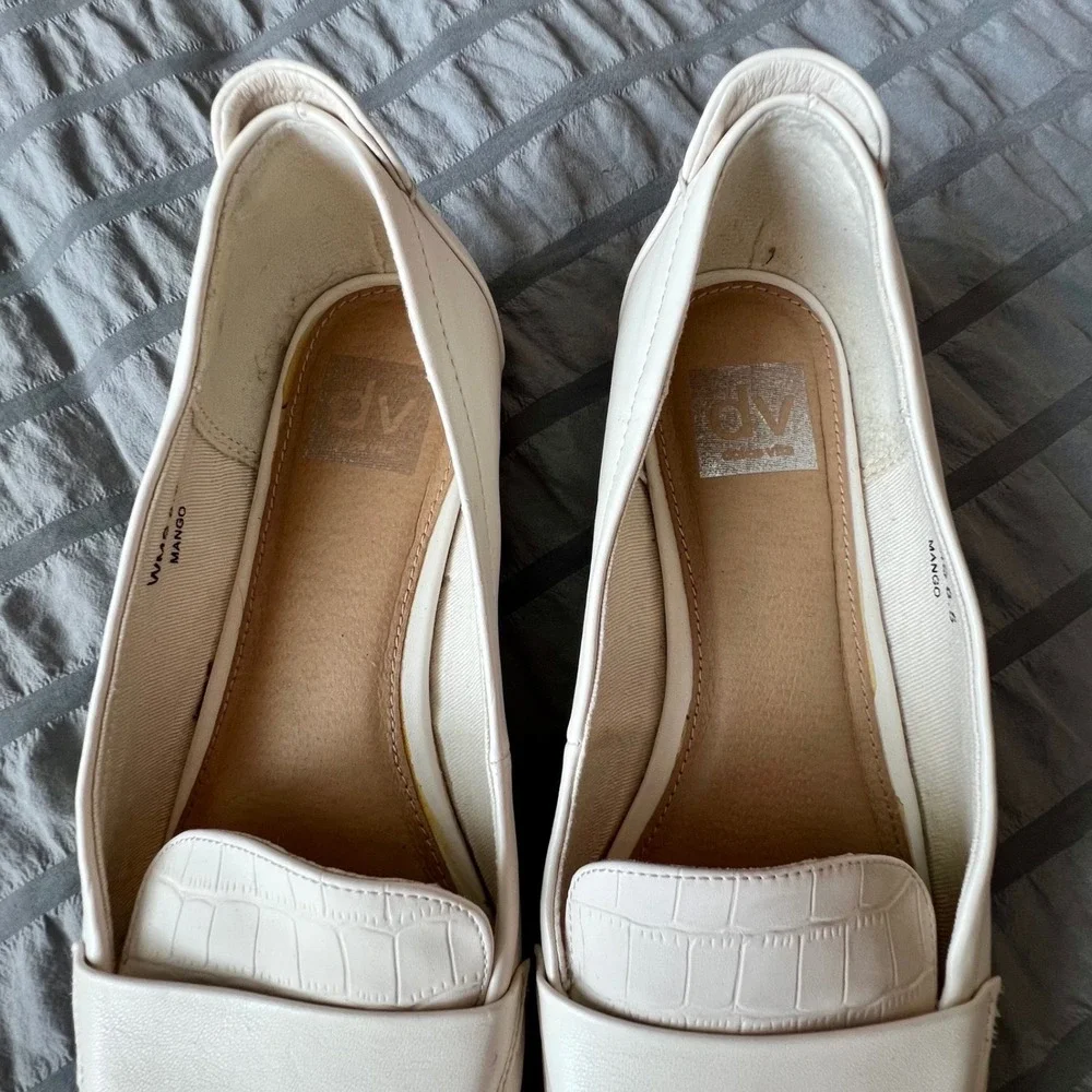 DV Dolce Vita Mango Cream Croc Embossed Square‎ Toe Loafers Women's Shoes 8.5
